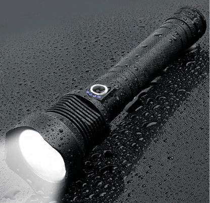 LUZ IMPARABLE: Linterna de Alta Potencia con Zoom